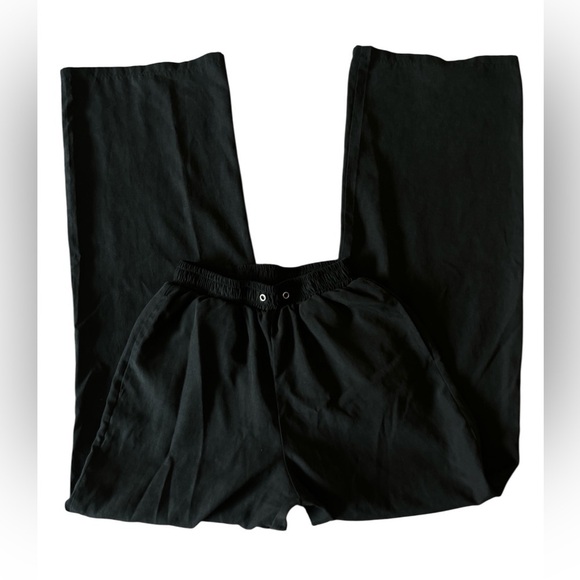 Pretty Little Thing Black Lightweight Pants US 2 Neutral Elastic Waist Trousers - Picture 3 of 10